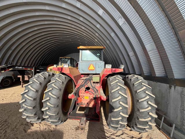 Image of Versatile 835 equipment image 3