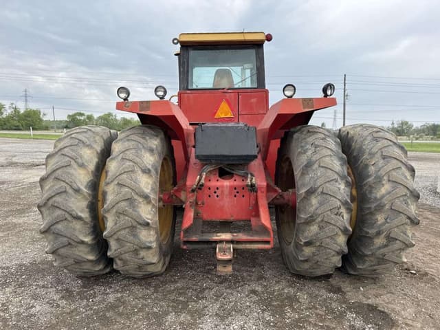 Image of Versatile 855 equipment image 4