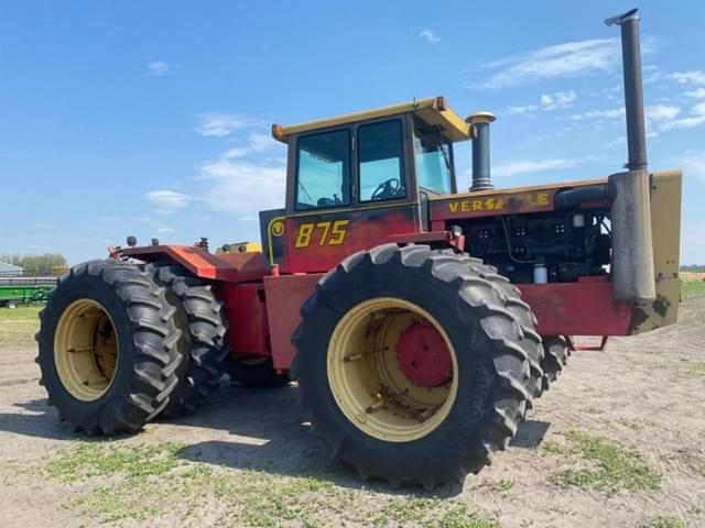 Image of Versatile 875 equipment image 3