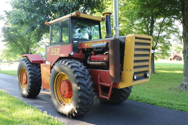 Image of Versatile 950 equipment image 4