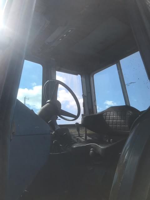 Image of Ford 7700 equipment image 3