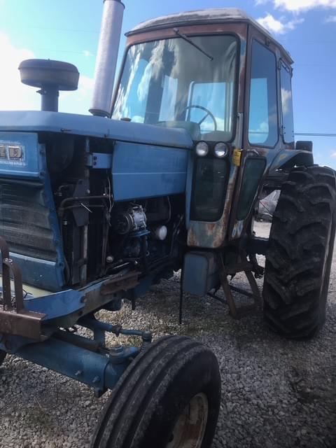 Image of Ford 7700 equipment image 4