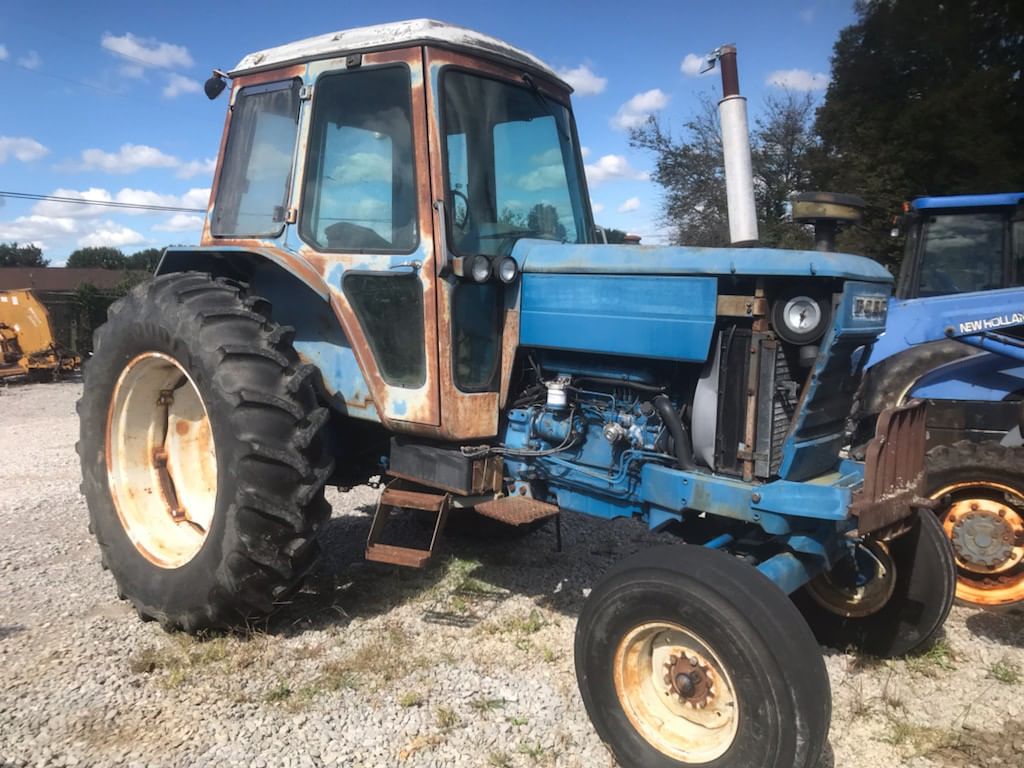 Ford 7700 Equipment Image0