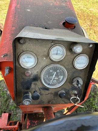 Image of Allis Chalmers 175 equipment image 3