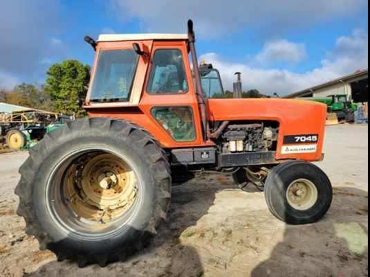 Image of Allis Chalmers 7045 equipment image 3