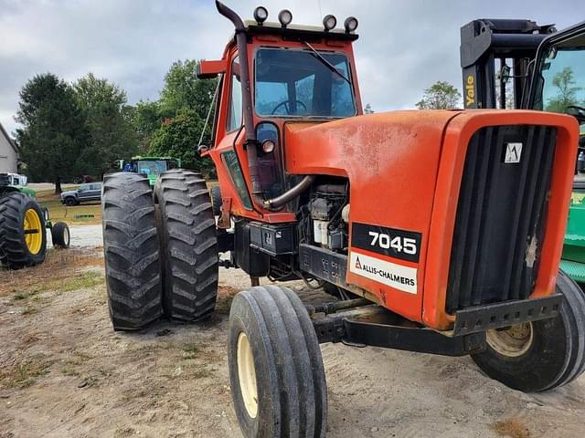 Image of Allis Chalmers 7045 equipment image 2