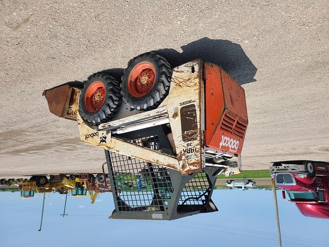 Image of Bobcat 530 equipment image 2