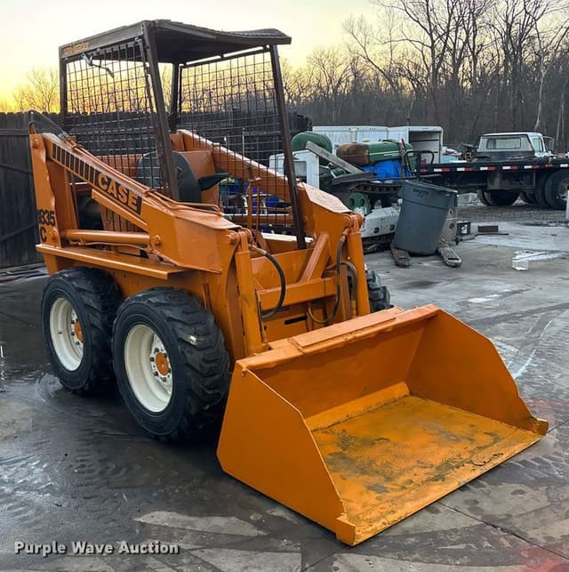 Image of Case 1835C equipment image 2