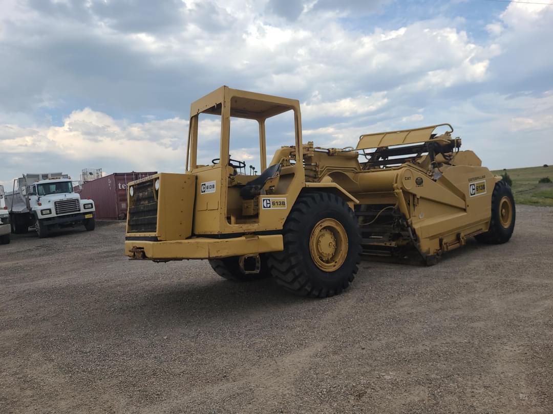 Image of Caterpillar 613B Primary image