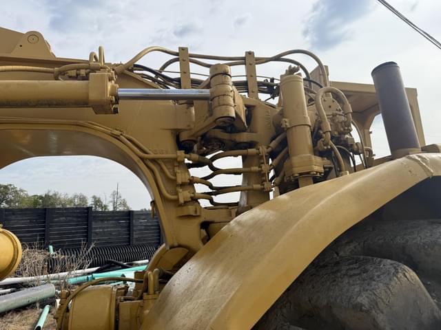 Image of Caterpillar 621B equipment image 1