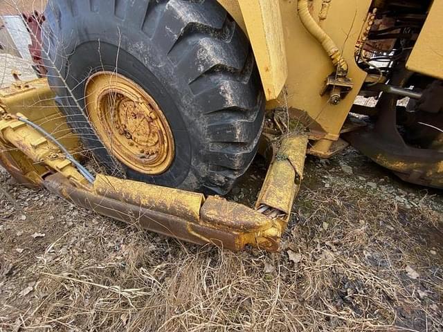 Image of Caterpillar 824C equipment image 3