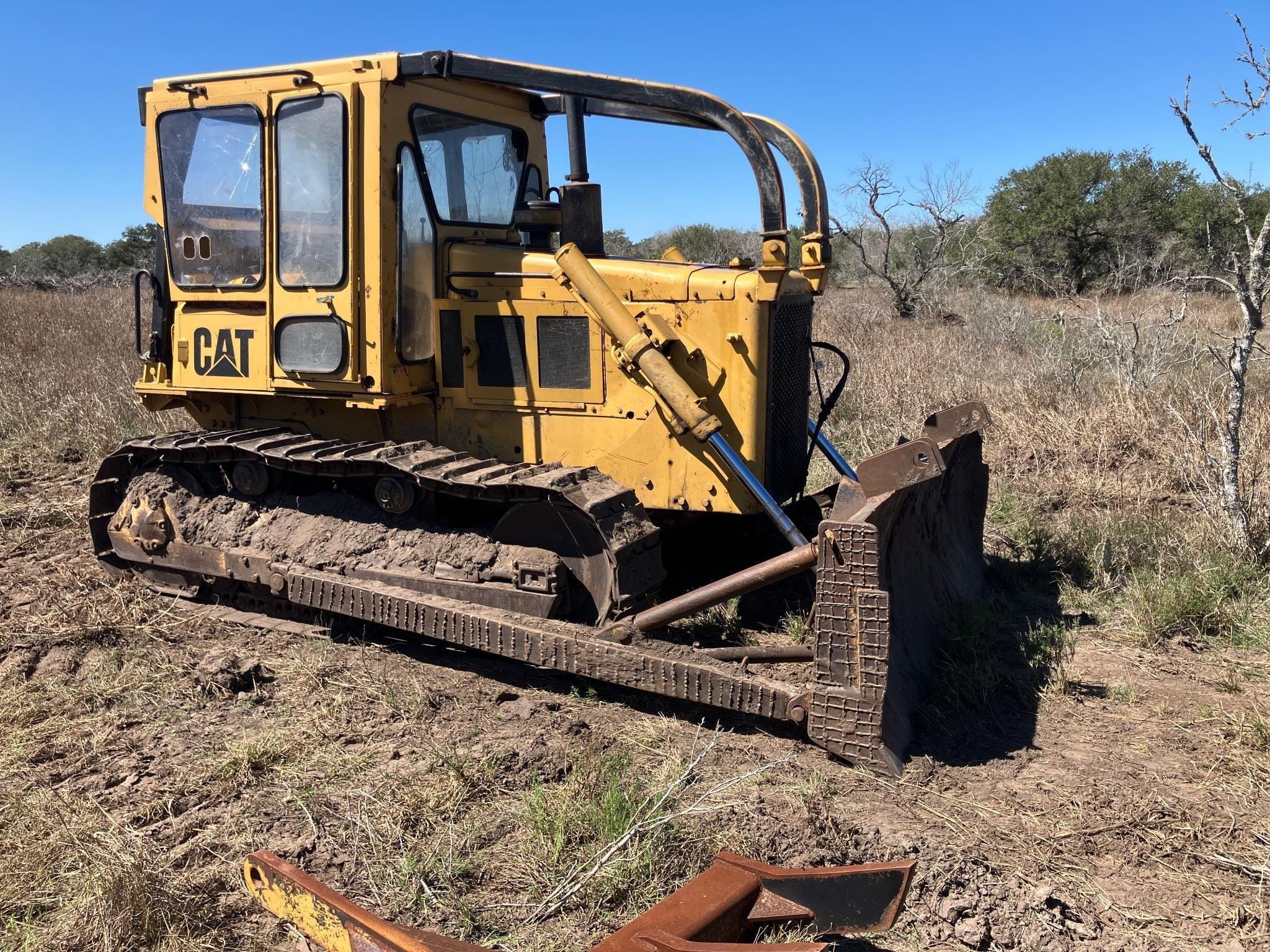 Main image Caterpillar D5