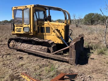 Main image Caterpillar D5