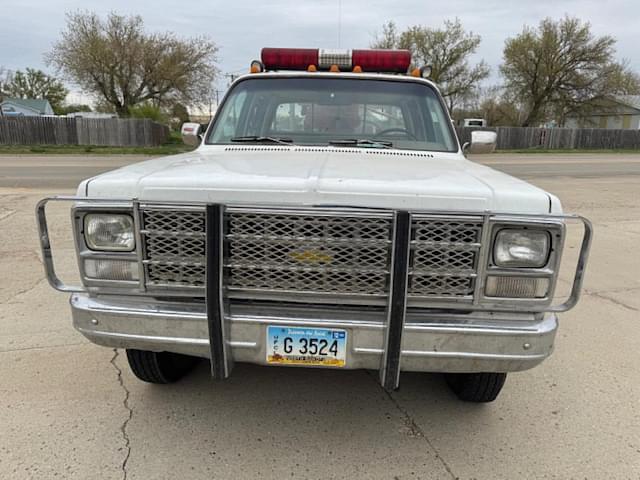 Image of Chevrolet C30 equipment image 1