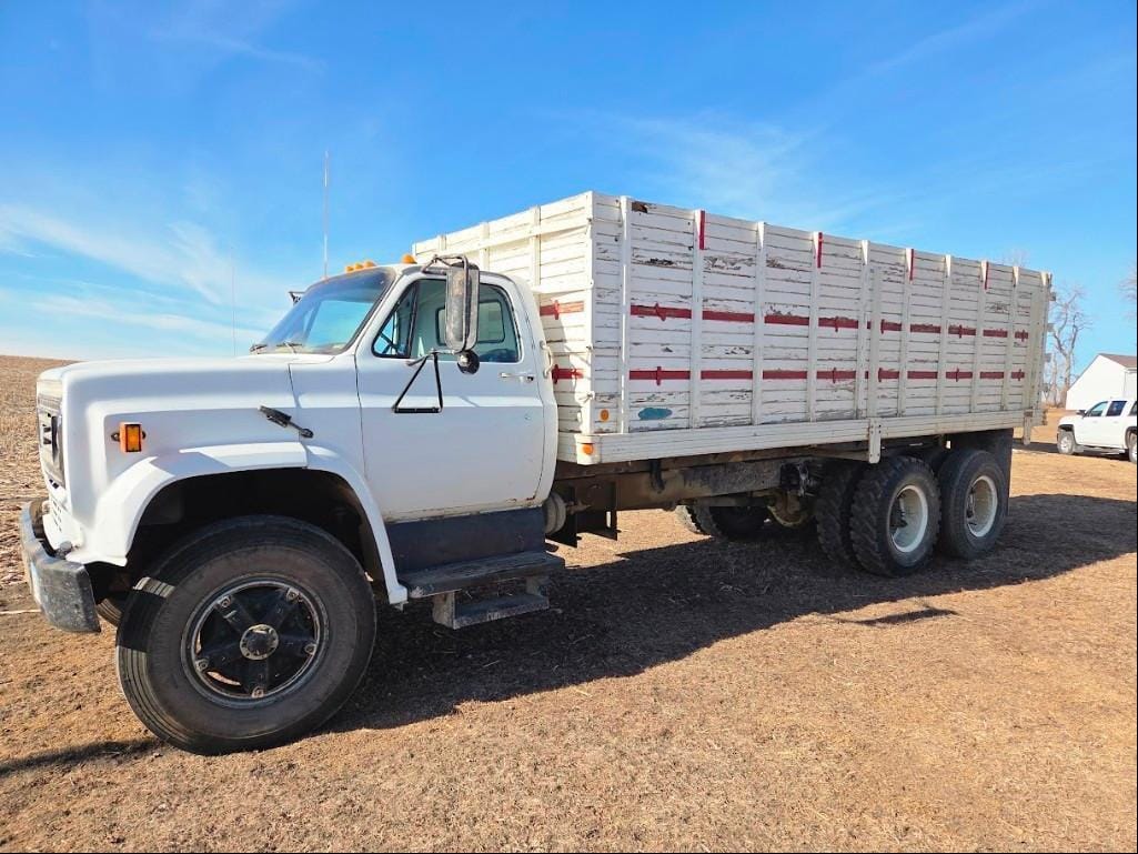 1980 Chevrolet C70 Equipment Image0