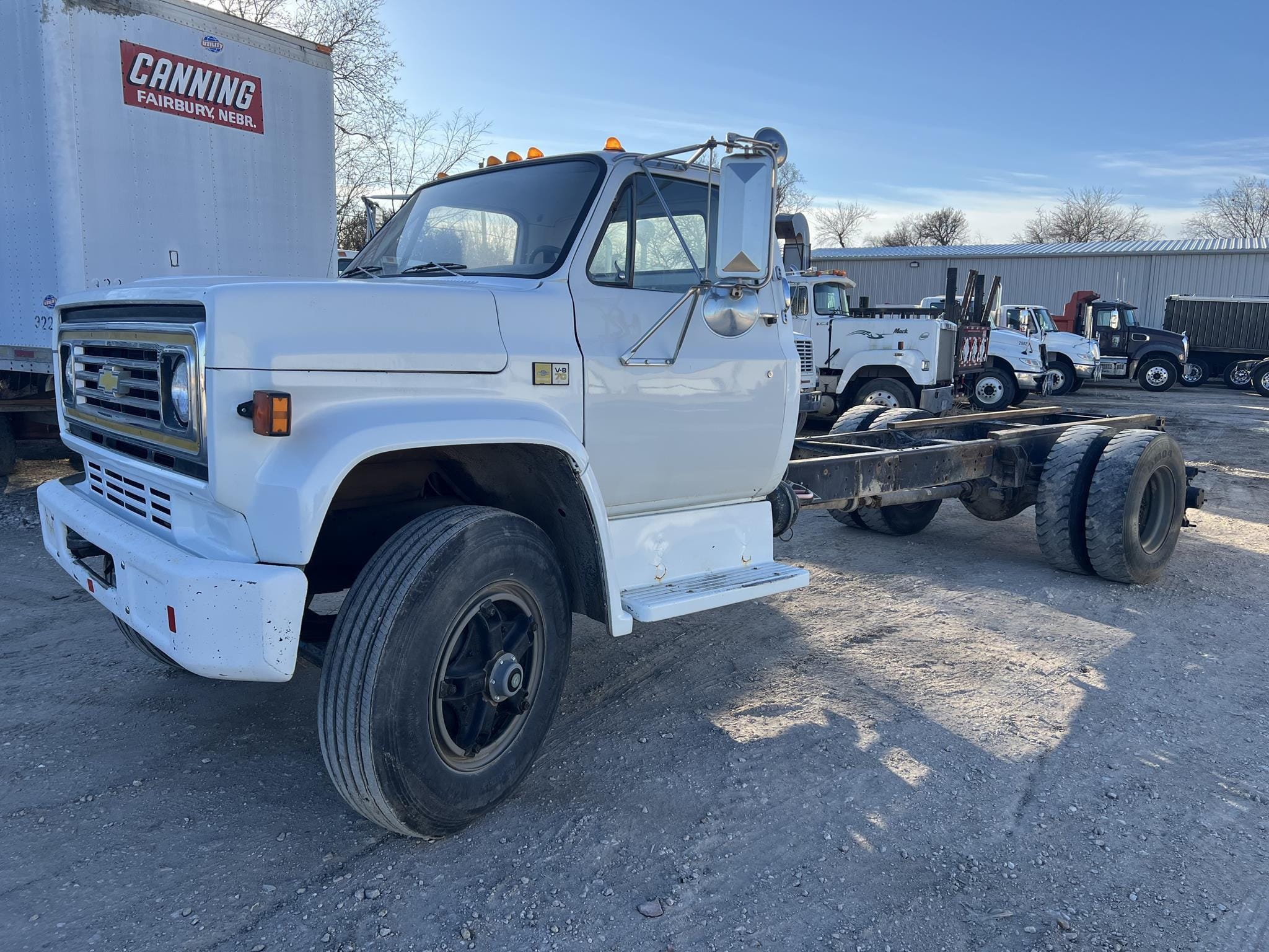 1980 Chevrolet C70 Equipment Image0