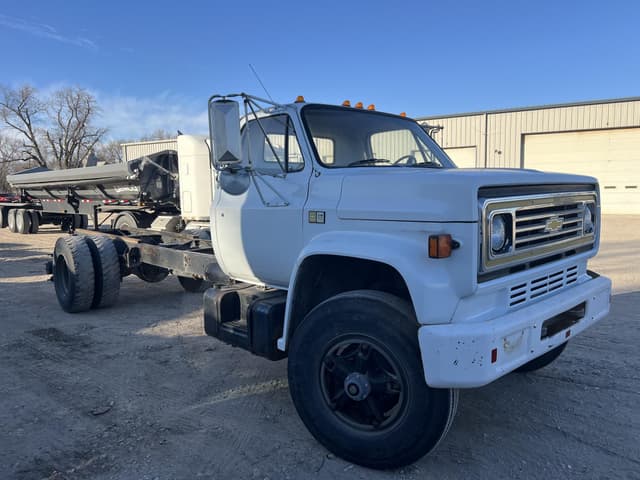 Image of Chevrolet C70 equipment image 3