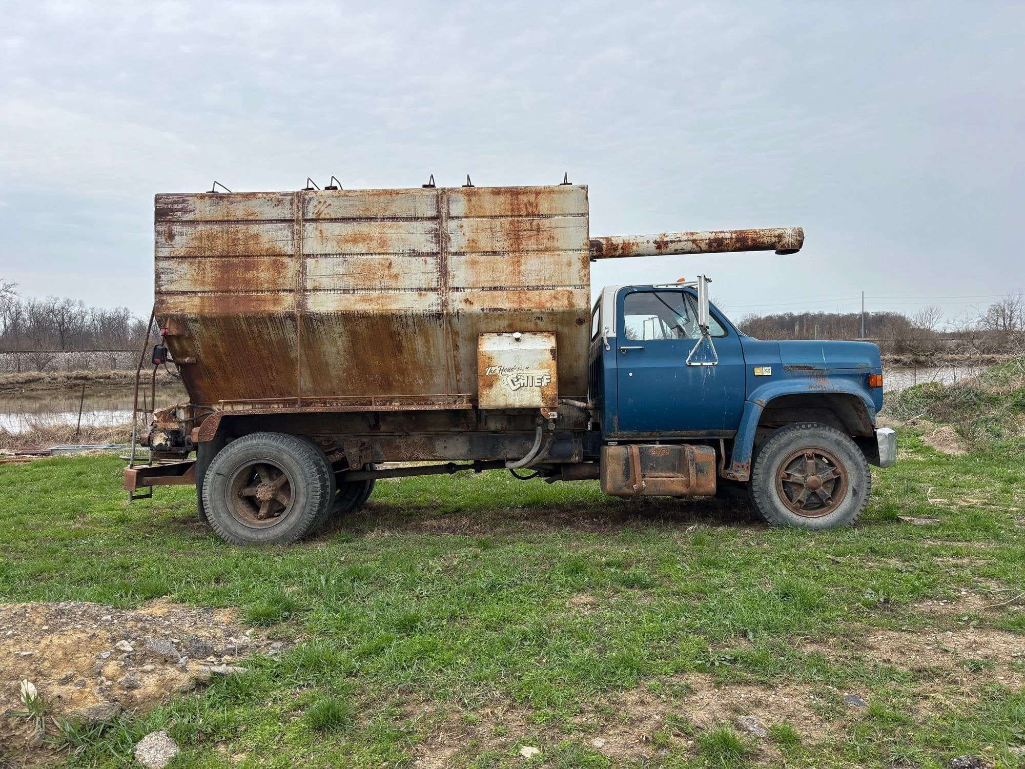 1980 Chevrolet C70 Equipment Image0