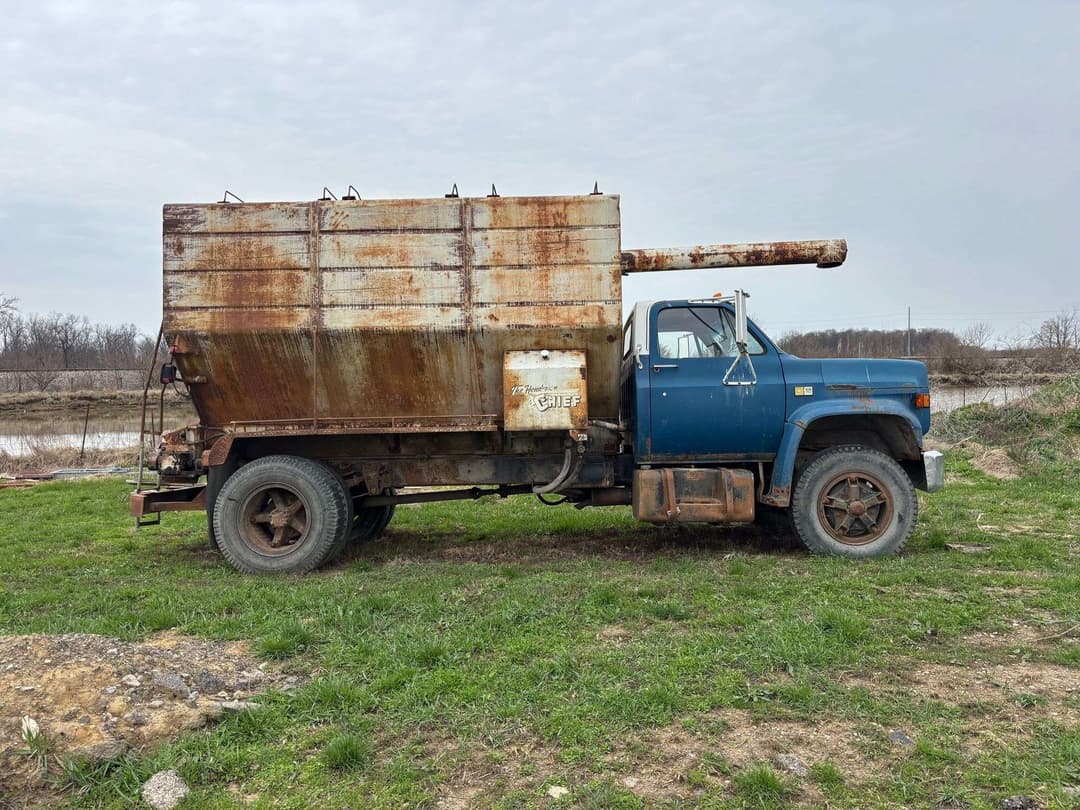 Image of Chevrolet C70 Primary image