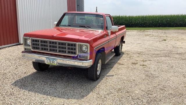 Image of Chevrolet C20 equipment image 1