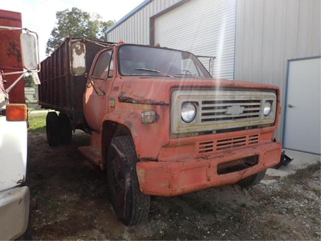 Image of Chevrolet C60 equipment image 2