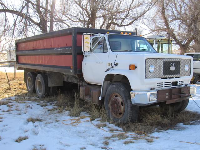 Image of Chevrolet C70 equipment image 1