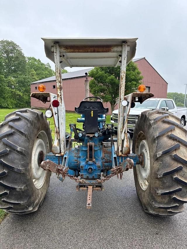 Image of Ford 5600 equipment image 1