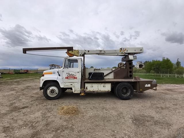 Image of Ford 7000 equipment image 1