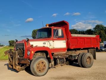 Main image Ford 8000