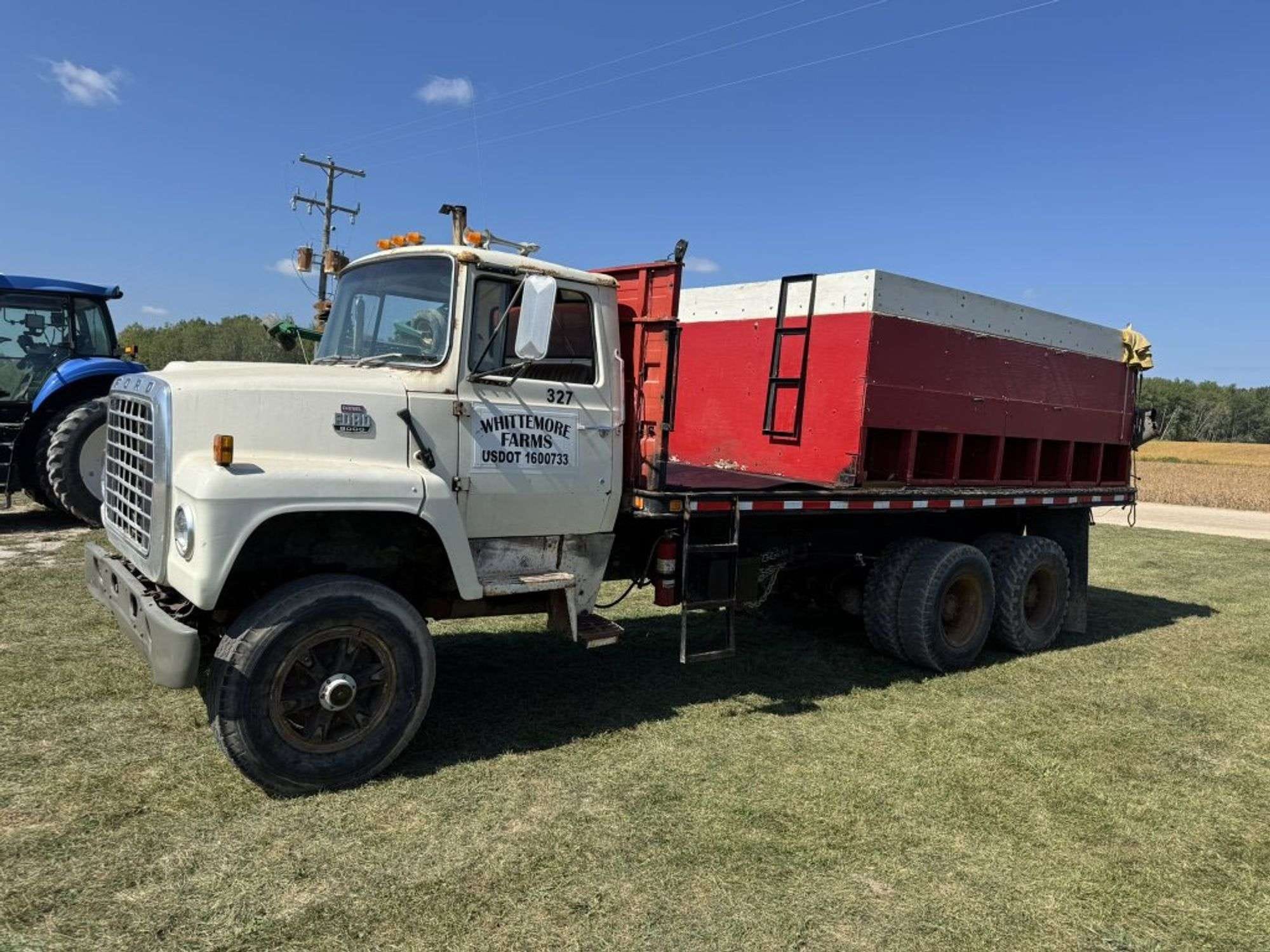 1980 Ford F-8000 Equipment Image0
