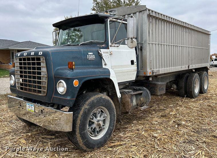 Main image Ford 9000