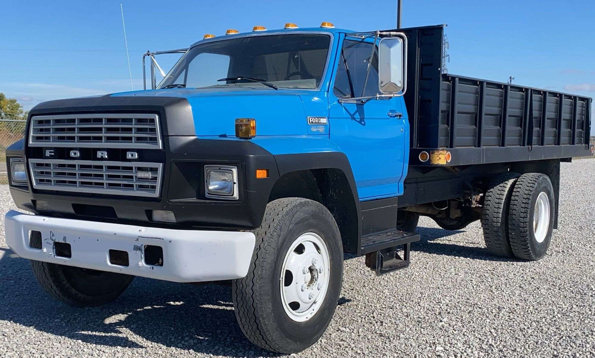 1980 Ford F-600 Equipment Image0
