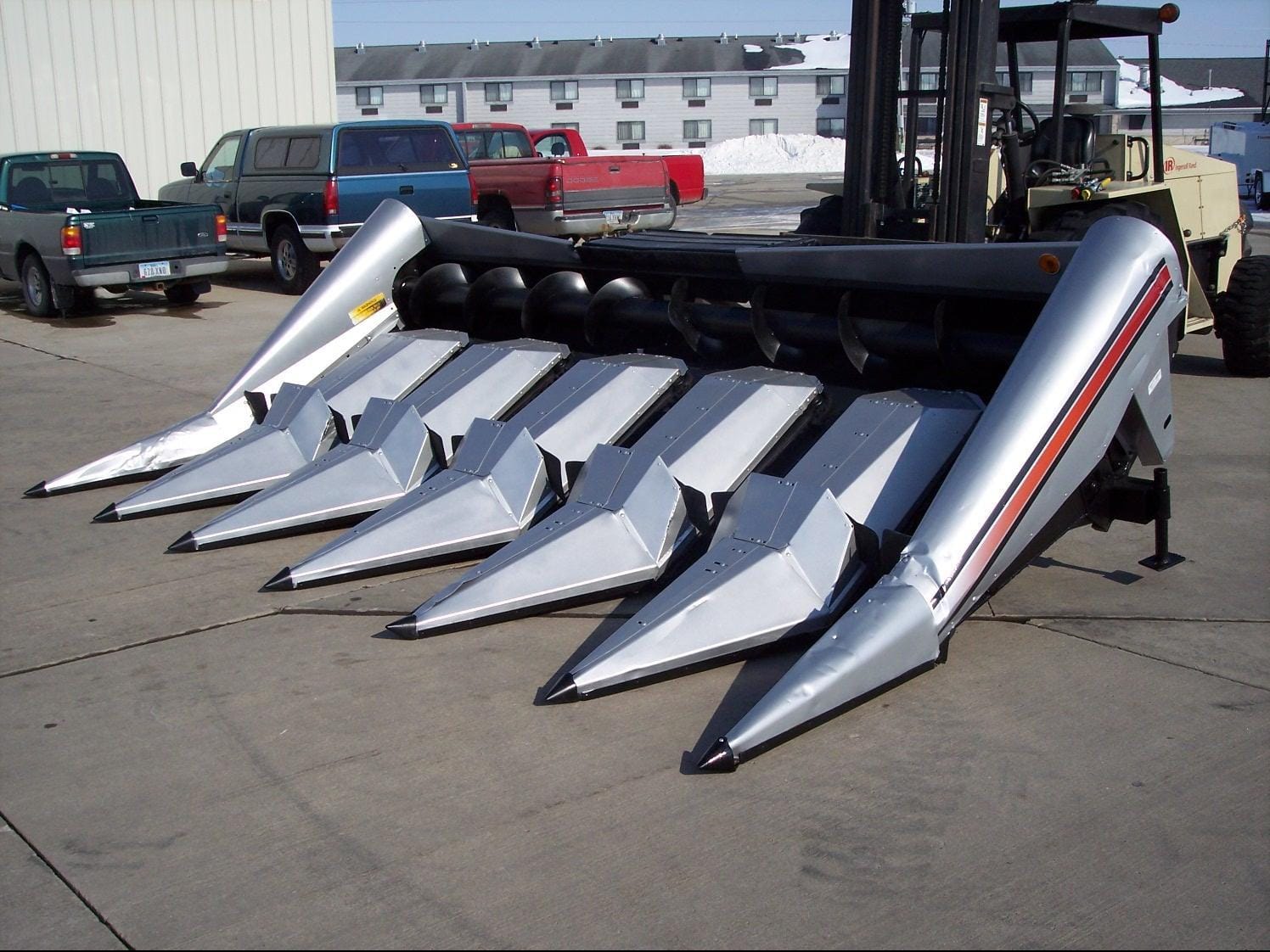 Main image Gleaner N630