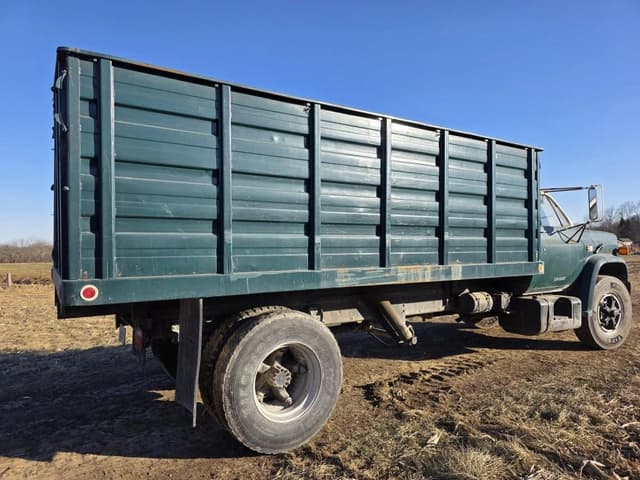 Image of GMC 7000 equipment image 1