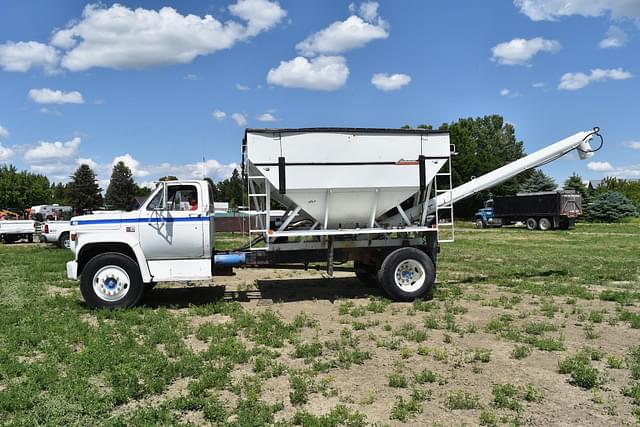 Image of GMC 7000 equipment image 2