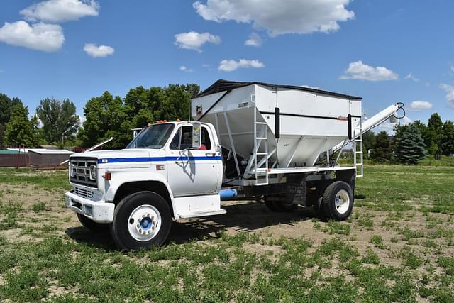 Image of GMC 7000 equipment image 1