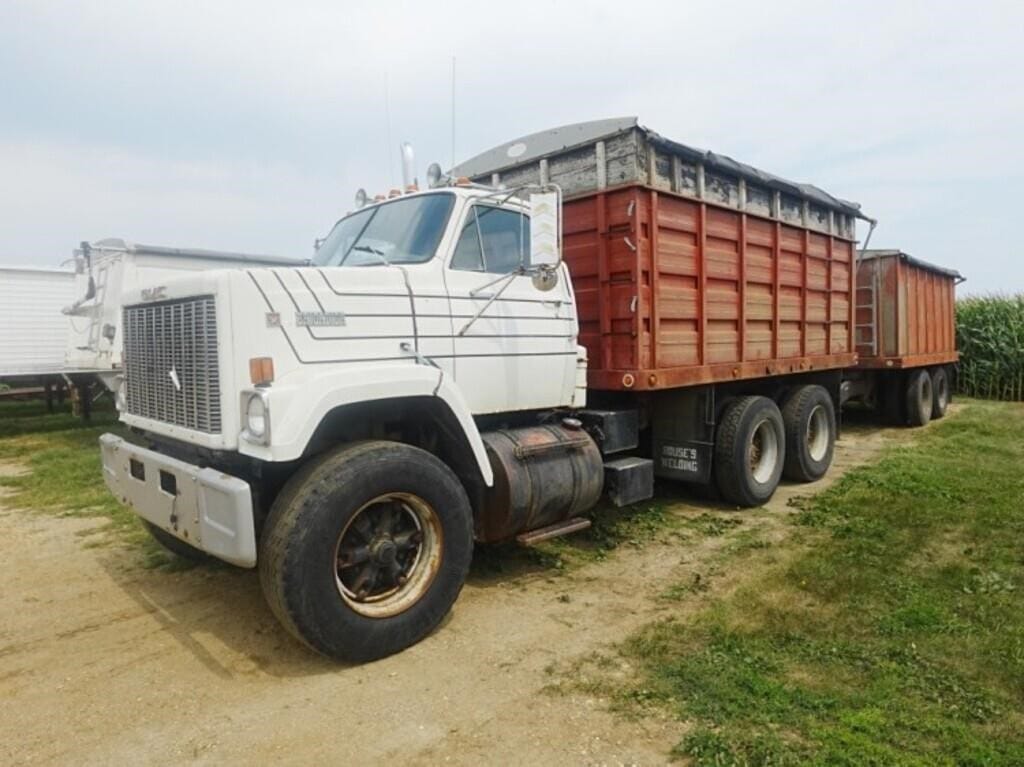 1997 GMC Brigadier Equipment Image0