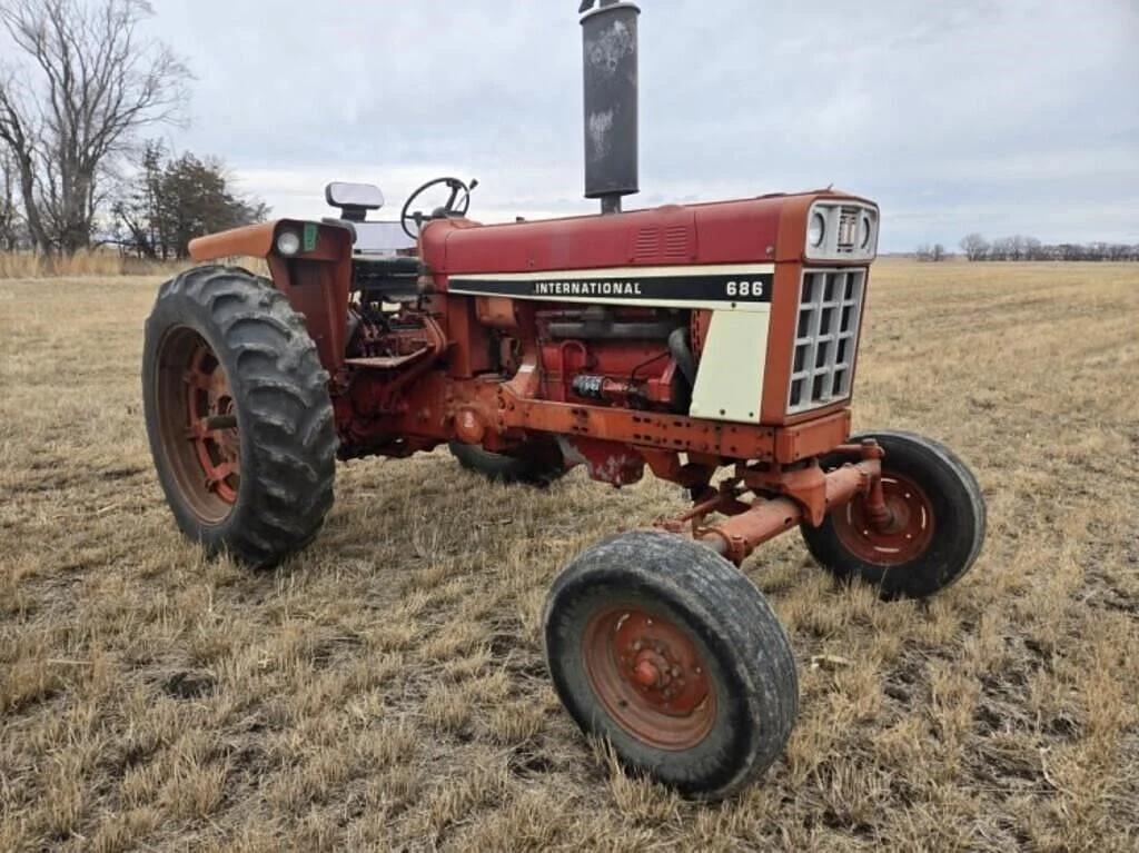 Image of International Harvester 686 Primary image