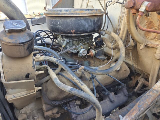 Image of International S1900 equipment image 4