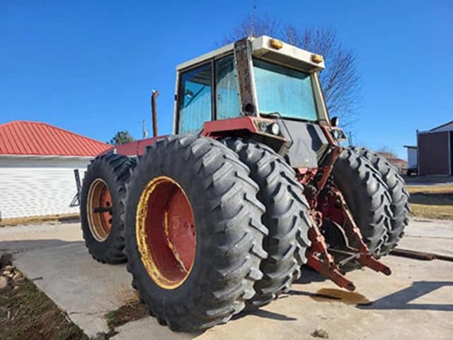 Image of International Harvester 3788 equipment image 2