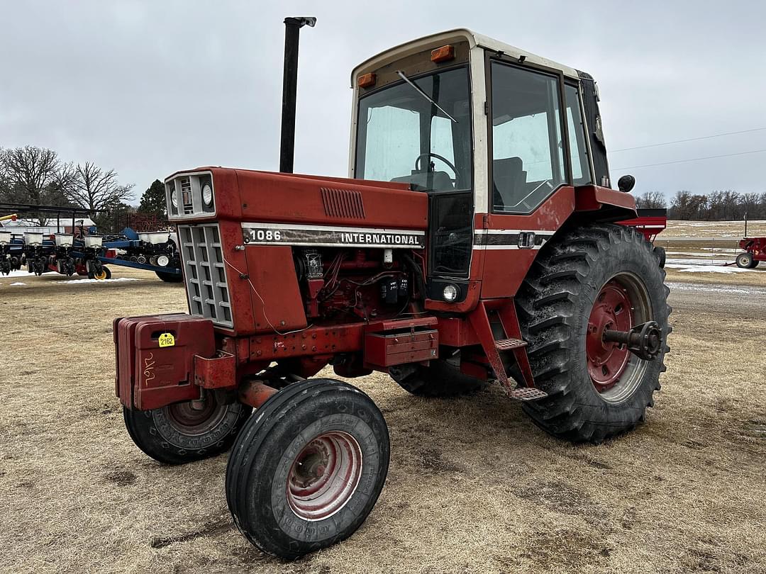 Image of International Harvester 1086 Primary image