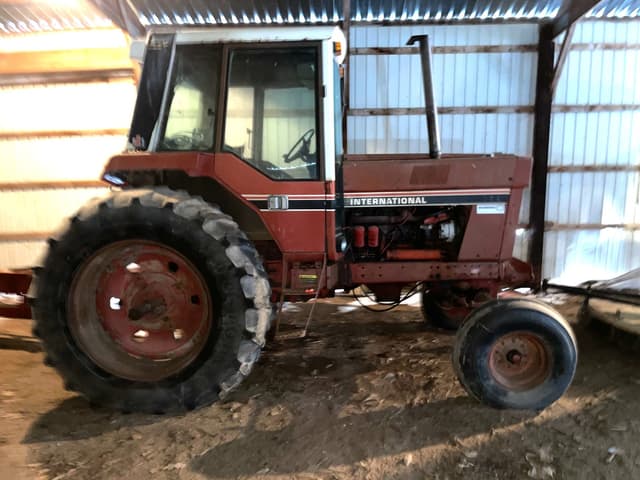 Image of International Harvester 1086 equipment image 2