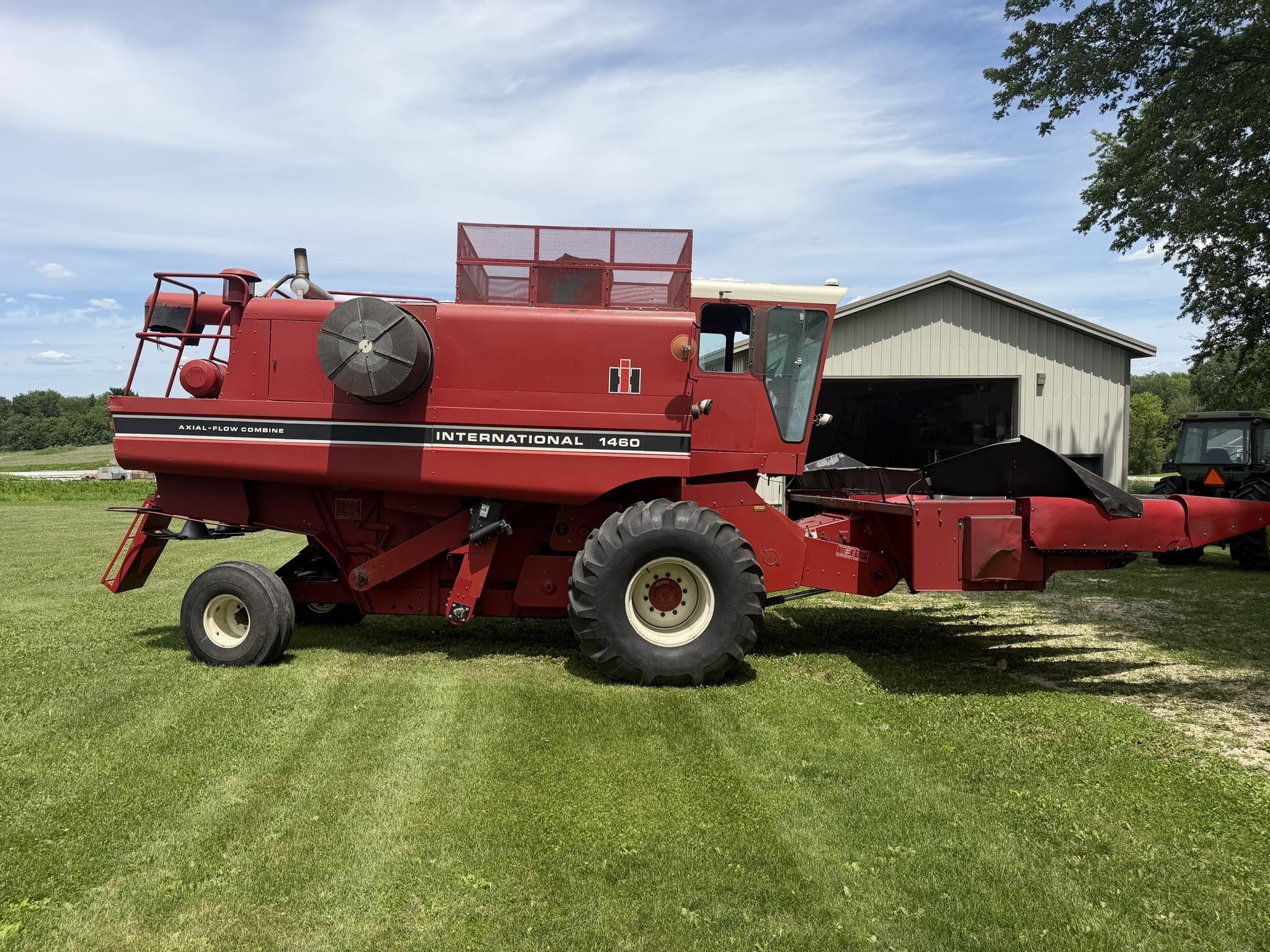 1980 International Harvester 1460 Equipment Image0