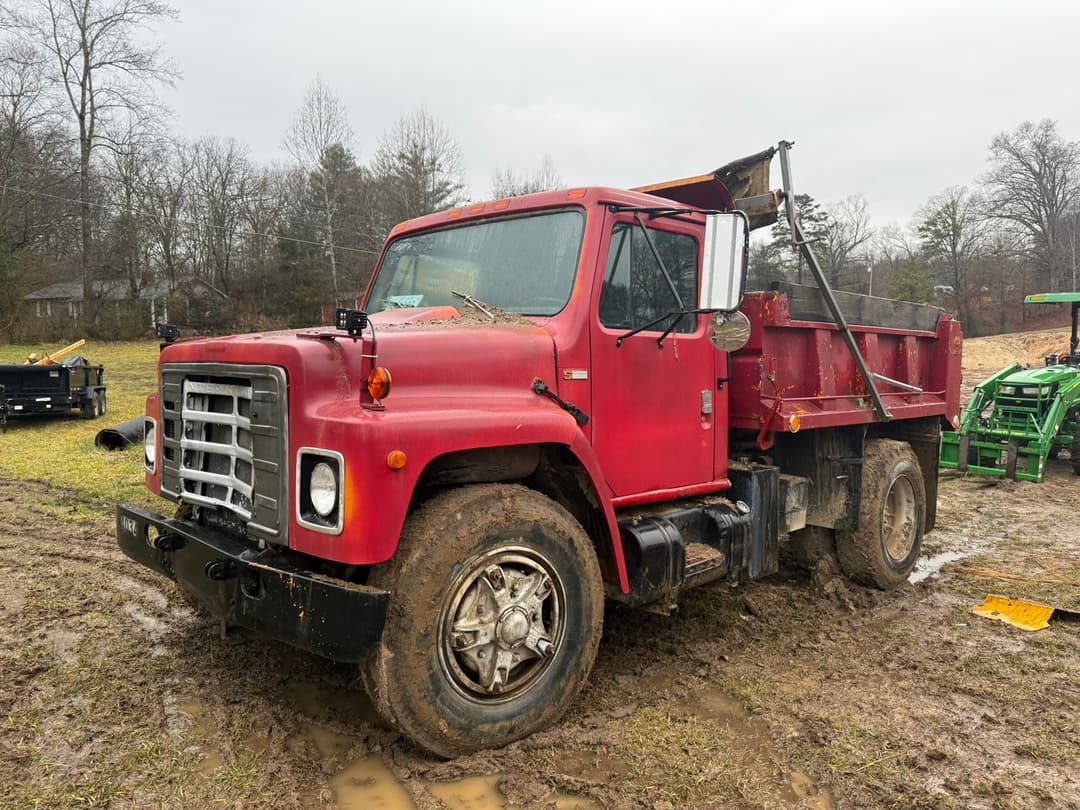 Image of International 1754 Primary image