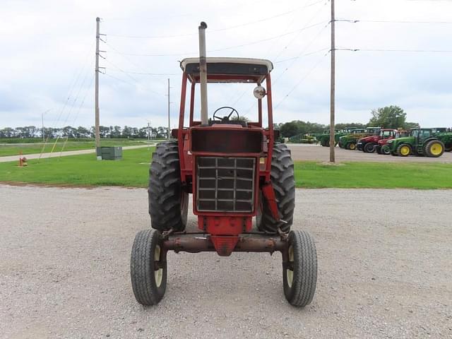 Image of International Harvester Hydro 186 equipment image 2