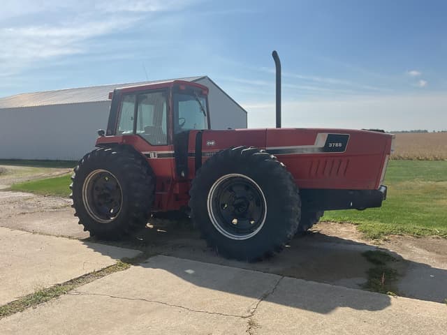 Image of International Harvester 3788 equipment image 3