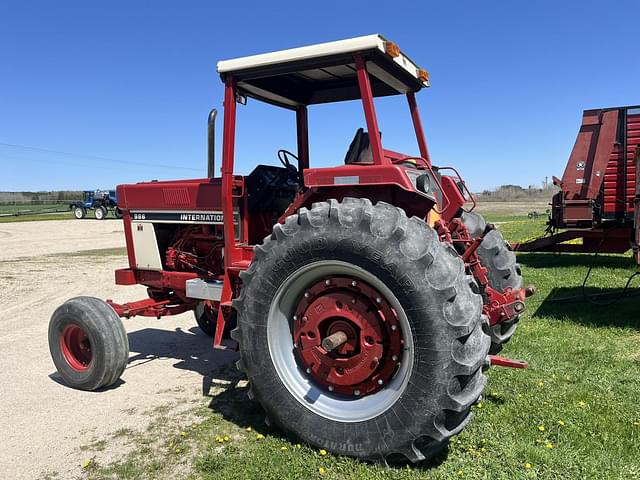 Image of International Harvester 986 equipment image 2