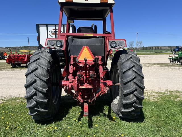 Image of International Harvester 986 equipment image 3