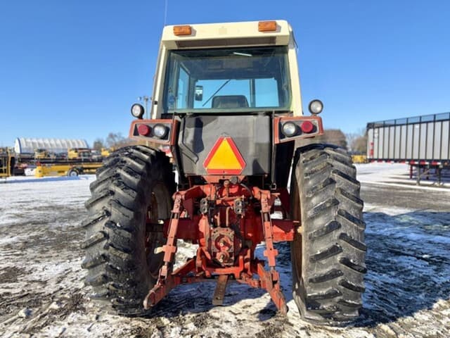 Image of International Harvester 1086 equipment image 4