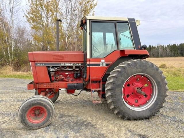 Image of International Harvester 1086 equipment image 2